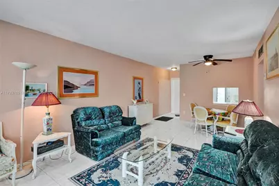 18746 NE 18th Ave #146, Miami, FL 33179 - Photo 19