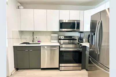 3731 N Country Club Dr #2228, Aventura, FL 33180 - Photo 3