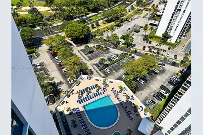 3731 N Country Club Dr #2228, Aventura, FL 33180 - Photo 21