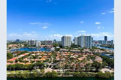 3731 N Country Club Dr #2228, Aventura, FL 33180 - Photo 29