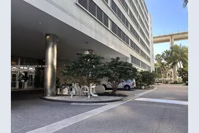 92 SW 3rd St #1105, Miami, FL 33130 - Photo 7