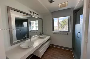 92 SW 3rd St, Miami, FL 33130 - Photo 17