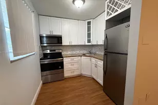 17255 SW 95th Ave, Palmetto Bay, FL 33157 - Photo 7