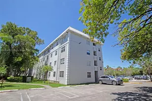 17255 SW 95th Ave, Palmetto Bay, FL 33157 - Photo 1