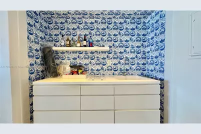 1100 West Ave #812, Miami Beach, FL 33139 - Photo 9