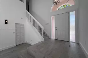 725 NW 156th Ave, Pembroke Pines, FL 33028 - Photo 3