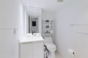 10275 Collins Ave, Bal Harbour, FL 33154 - Photo 11