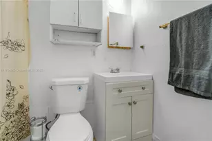 2240 Dr Martin Luther King Jr Blvd, Pompano Beach, FL 33069 - Photo 9