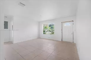6209 Dawson St, Hollywood, FL 33023 - Photo 9