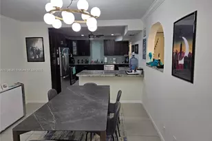 295 Jacaranda Dr, Plantation, FL 33324 - Photo 11