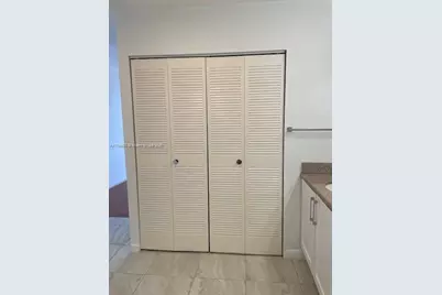 20515 E Country Club Dr #246, Aventura, FL 33180 - Photo 15