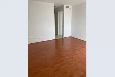 20515 E Country Club Dr #246, Aventura, FL 33180 - Photo 25