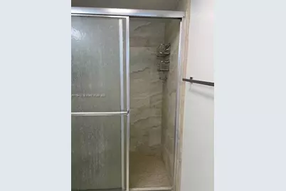 20515 E Country Club Dr #246, Aventura, FL 33180 - Photo 21