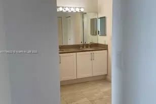 20515 E Country Club Dr, Aventura, FL 33180 - Photo 7