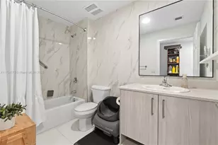 10950 NW 82nd St, Doral, FL 33178 - Photo 19