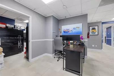 200 S Andrews Ave #503, Fort Lauderdale, FL 33301 - Photo 7