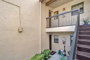 3699 Cocoplum Cir, Coconut Creek, FL 33063 - Photo 25