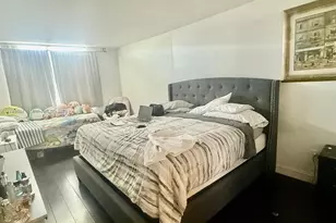 488 NW 165th St Rd, Miami, FL 33169 - Photo 11