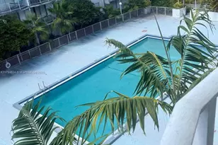 488 NW 165th St Rd, Miami, FL 33169 - Photo 1