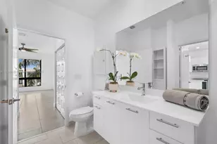 4636 NW 84th Ave, Doral, FL 33166 - Photo 7