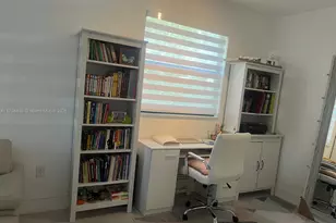 8985 NW 98th Ave, Doral, FL 33178 - Photo 5