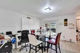 800 NW 47th St, Deerfield Beach, FL 33064 - Photo 11