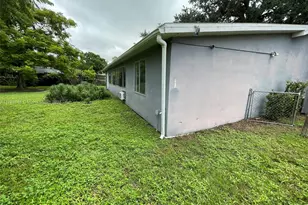 4030 School Cir, Labelle, FL 33935 - Photo 51