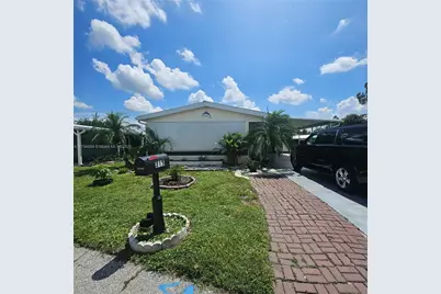 315 Shrub Lane S. North Fort Myers, Fort Myers, FL 33917 - Photo 3