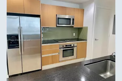 1050 Brickell Ave #1602, Miami, FL 33131 - Photo 13