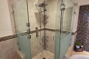 9225 Collins Ave, Surfside, FL 33154 - Photo 27