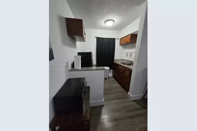 7638 N Miami Avenue #3, Miami, FL 33150 - Photo 3