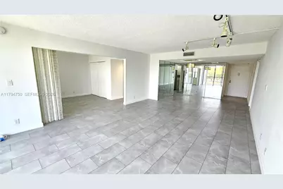 16300 Golf Club Rd #315, Weston, FL 33326 - Photo 29