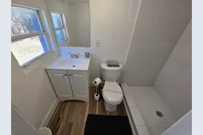 7638 N Miami Avenue #7, Miami, FL 33150 - Photo 5