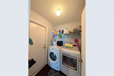 7683 NW 19th St, Pembroke Pines, FL 33024 - Photo 23