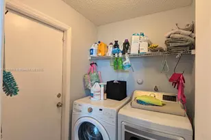 7683 NW 19th St, Pembroke Pines, FL 33024 - Photo 23