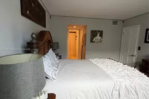 401 Ocean Dr, Miami Beach, FL 33139 - Photo 45