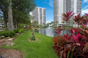 3500 Mystic Pointe Dr, Aventura, FL 33180 - Photo 19