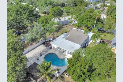 12135 NE 10th Ave, North Miami, FL 33161 - Photo 1