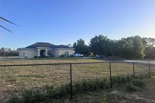 13262 Crowell Rd, Other City - In The State Of Florida, FL 34613 - Photo 13