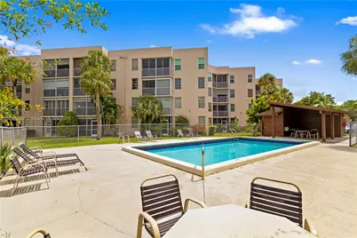 9501 Seagrape Dr #205, Davie, FL 33324 - Photo 25