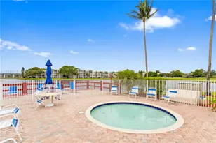 9501 Seagrape Dr, Davie, FL 33324 - Photo 33