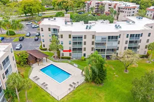 9501 Seagrape Dr, Davie, FL 33324 - Photo 3