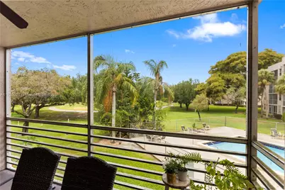 9501 Seagrape Dr #205, Davie, FL 33324 - Photo 13