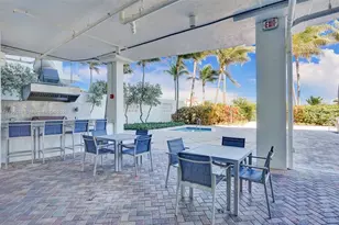 6515 Collins Ave, Miami Beach, FL 33141 - Photo 17