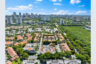 21075 NE 34th Ave #306-2, Aventura, FL 33180 - Photo 33