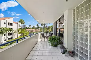 21075 NE 34th Ave, Aventura, FL 33180 - Photo 27