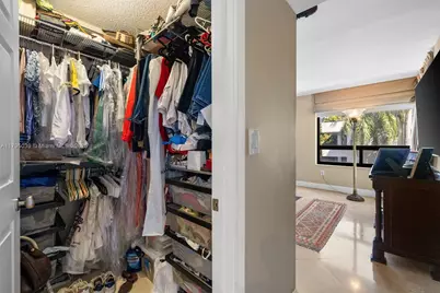 21075 NE 34th Ave #306-2, Aventura, FL 33180 - Photo 17