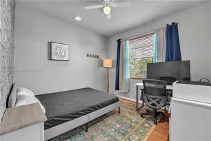 2307 Washington St, Hollywood, FL 33020 - Photo 19