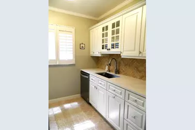 624 Orton Ave #19, Fort Lauderdale, FL 33304 - Photo 11