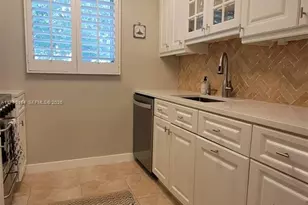 624 Orton Ave, Fort Lauderdale, FL 33304 - Photo 11